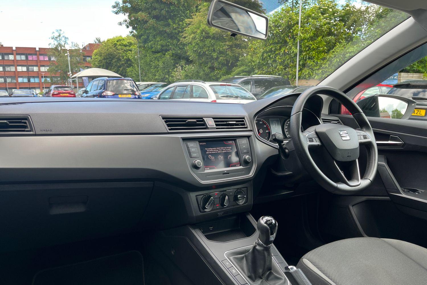 SEAT IBIZA Photo 17
