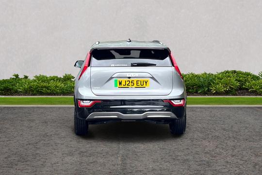 Kia Niro Photo autoimg-099496e094bb3eaedcc31f2acddbb95f24f0f8d9.jpg