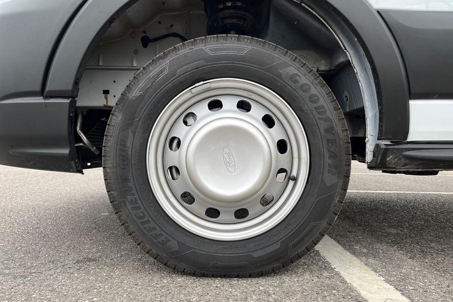 Ford TRANSIT Photo autoimg-0997a7df730ec214145a431c8d887194383c886e.jpg