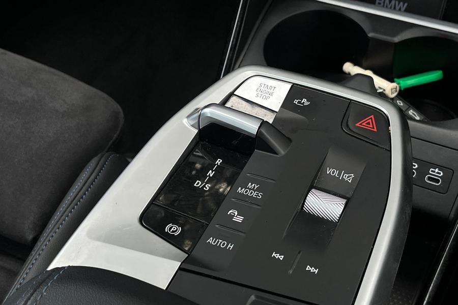 BMW 2 SERIES Photo autoimg-099bc0b930ab5a09f2fd4edf7a86fa711e61c8e5.jpg