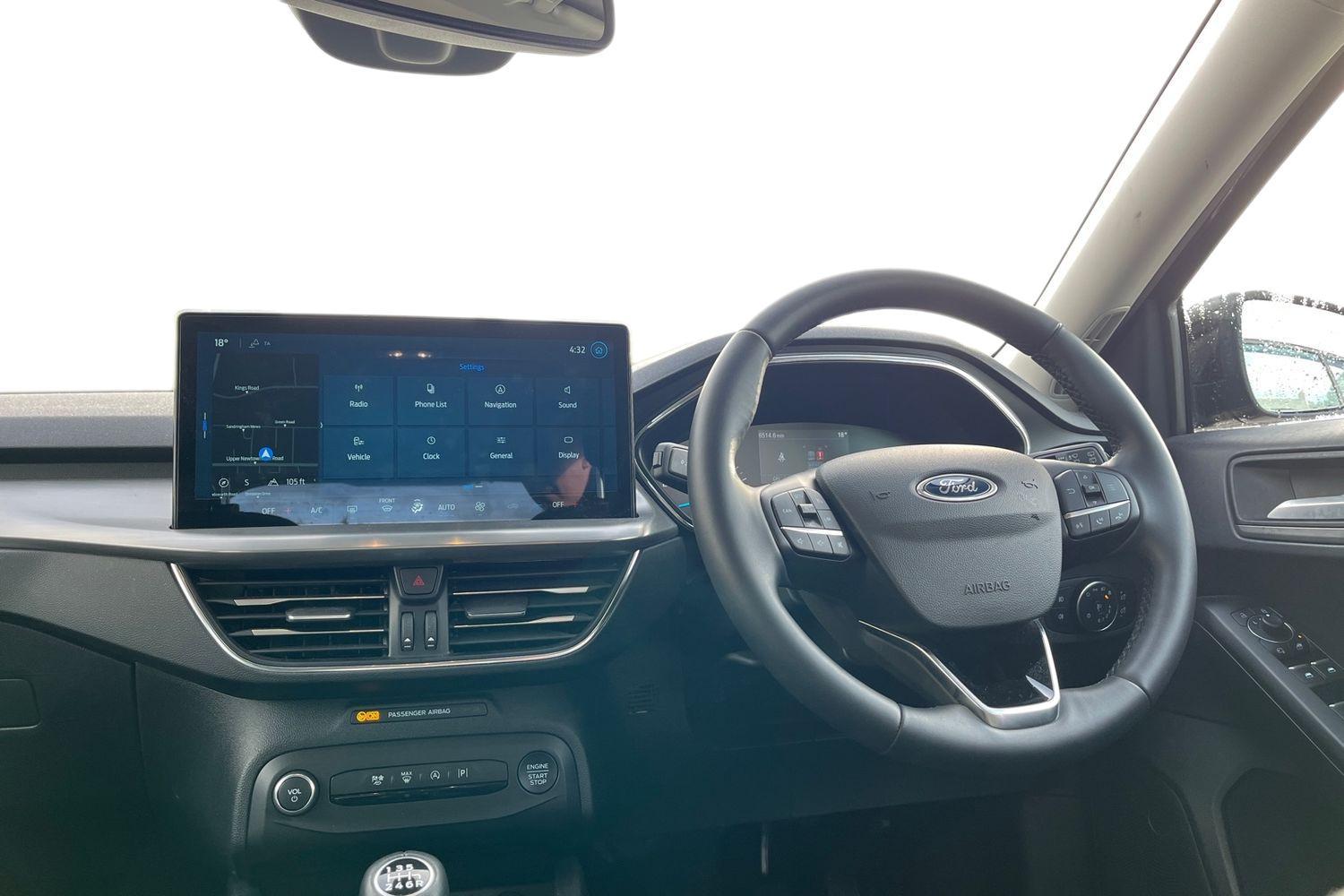 Ford FOCUS Photo 9