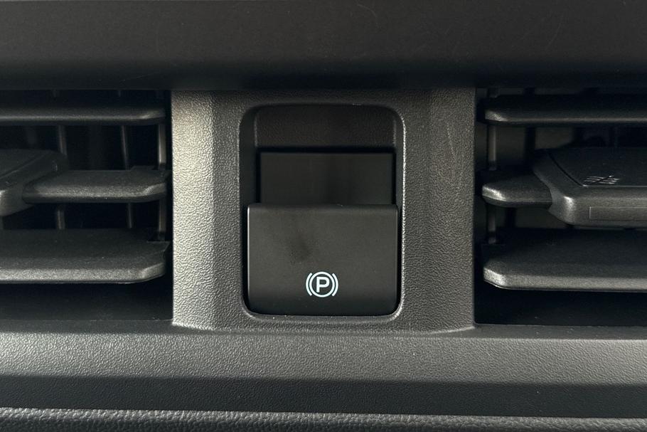 Used Ford E-TRANSIT CUSTOM YB75VXP 17