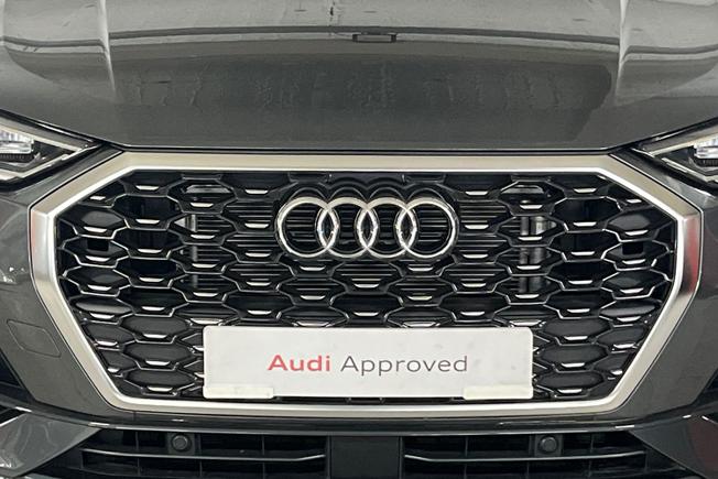 Audi Q3 Photo 29