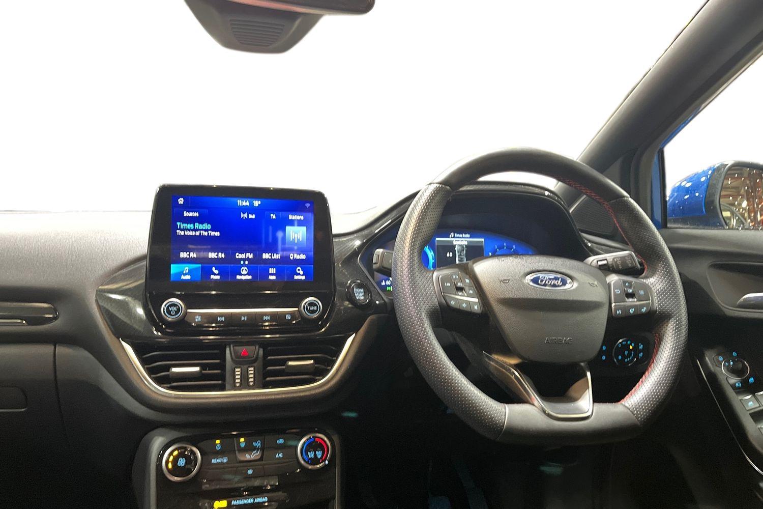 Ford PUMA Photo 9