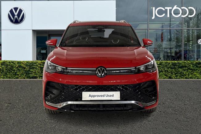 VOLKSWAGEN Tiguan Photo 8