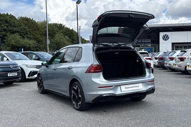 VOLKSWAGEN Golf Photo 48