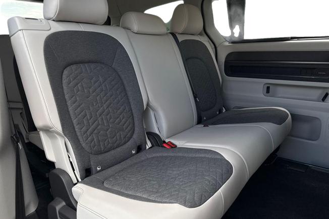 Volkswagen Id. Buzz Photo 9