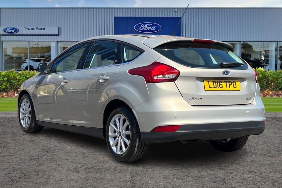FORD FOCUS Photo autoimg-09b4e883490cd4414a4a47fcd613bdb7650409ee.jpg