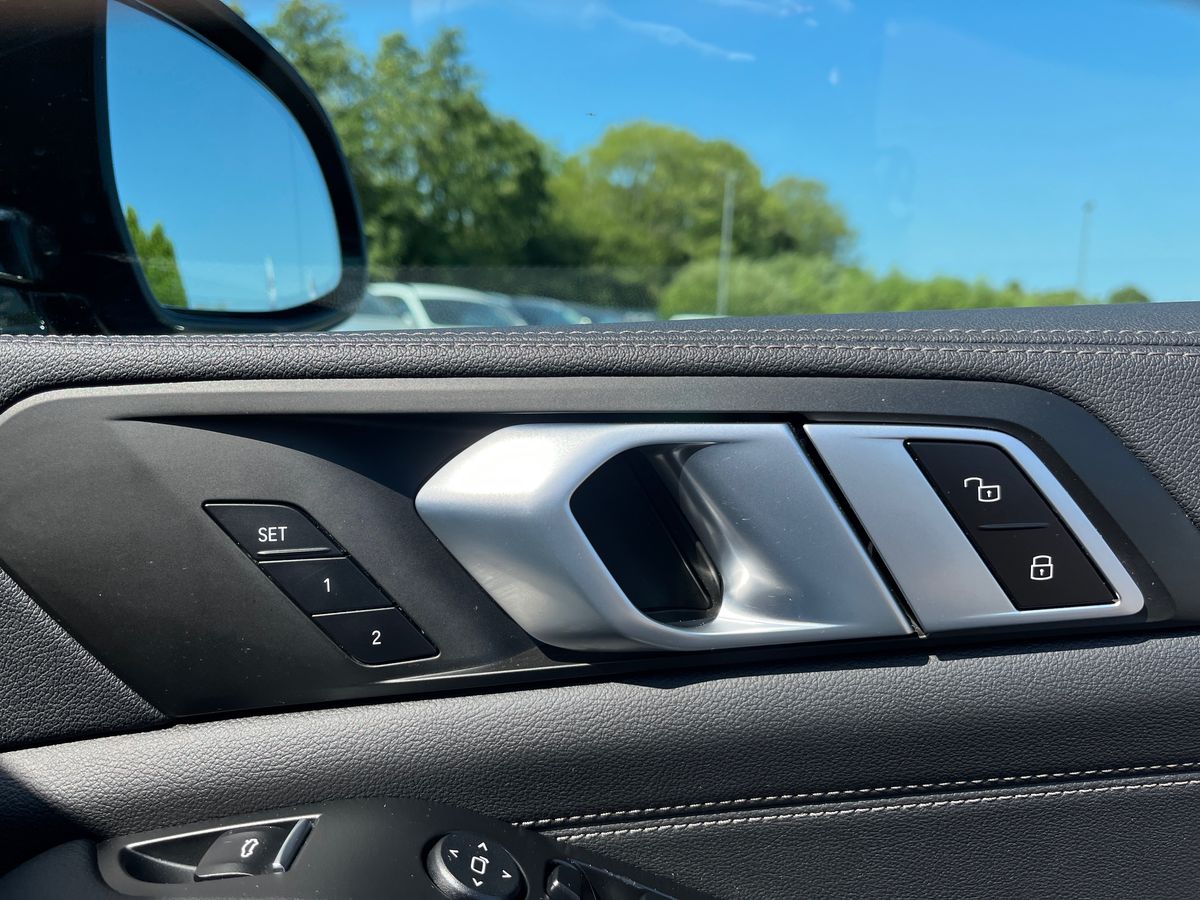 BMW X5 Photo 31