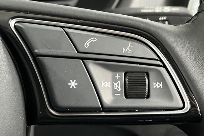 AUDI Q2 Photo 17