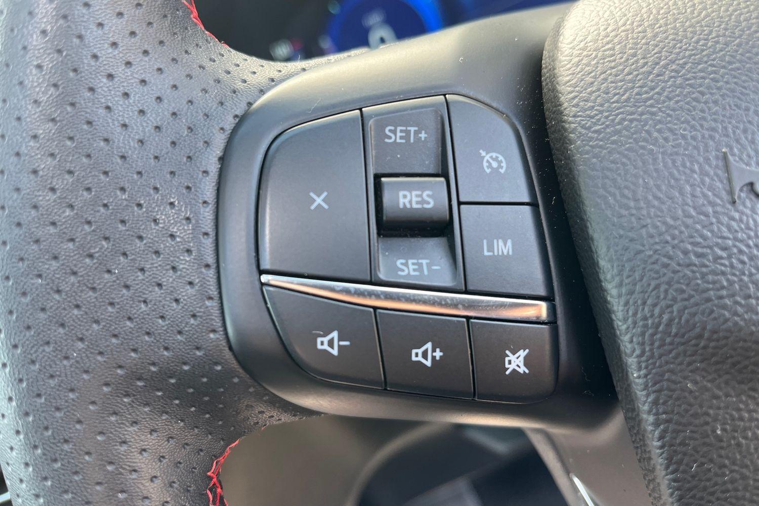 Ford Kuga Photo 28
