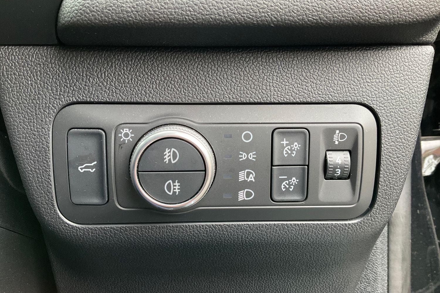 Ford KUGA Photo 33