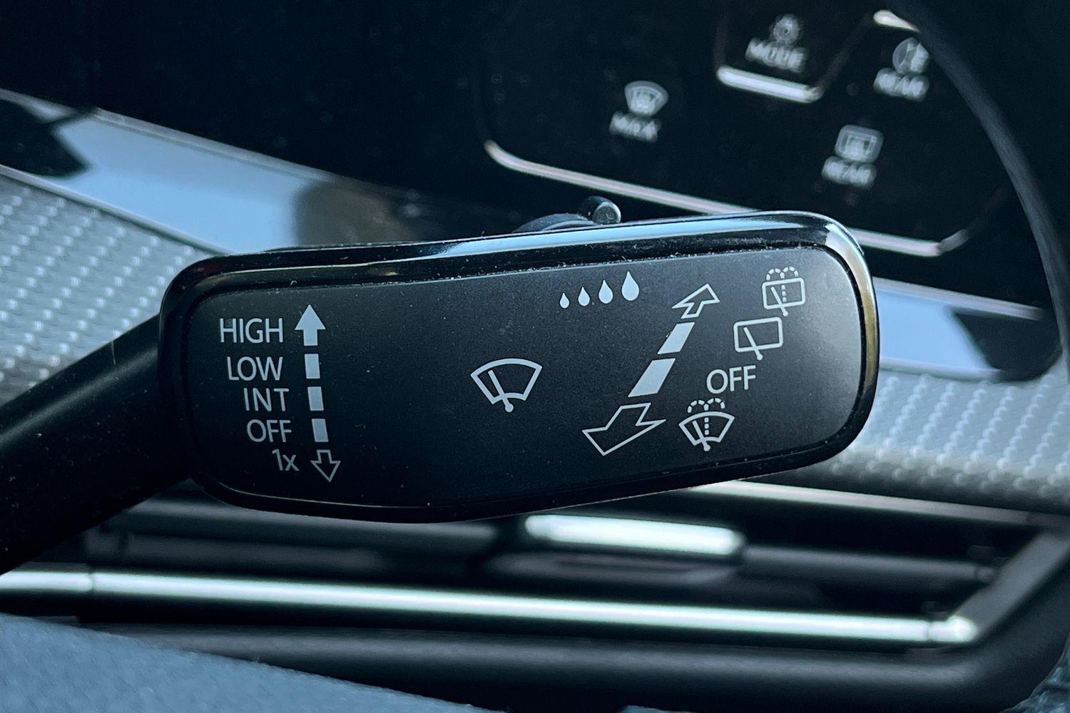 Volkswagen Golf Photo 14