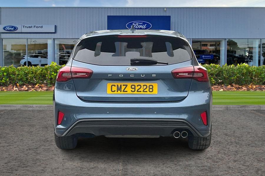 Ford Focus Photo autoimg-09c20410ce93b3edc161e7df82907d4d09300fff.jpg