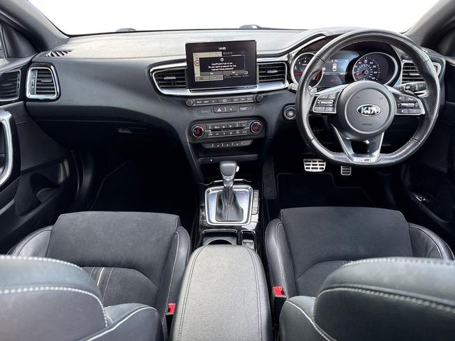 KIA ProCeed Photo 10