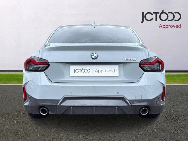 BMW 2 Series Photo 7