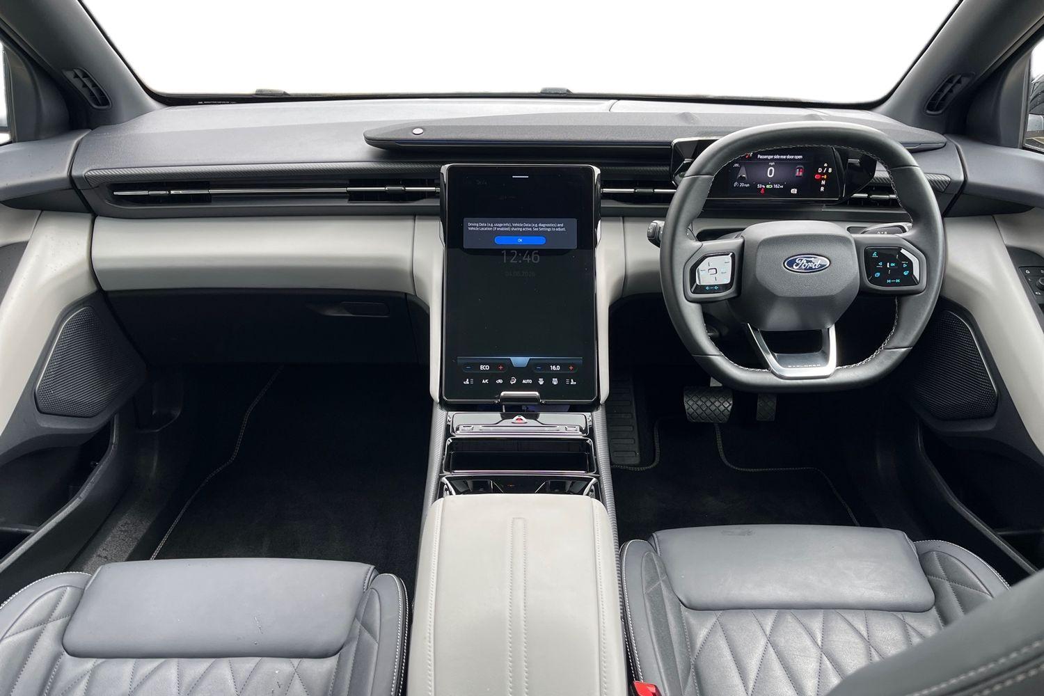 Ford Explorer Photo 9