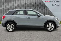 Audi Q2 Photo 4
