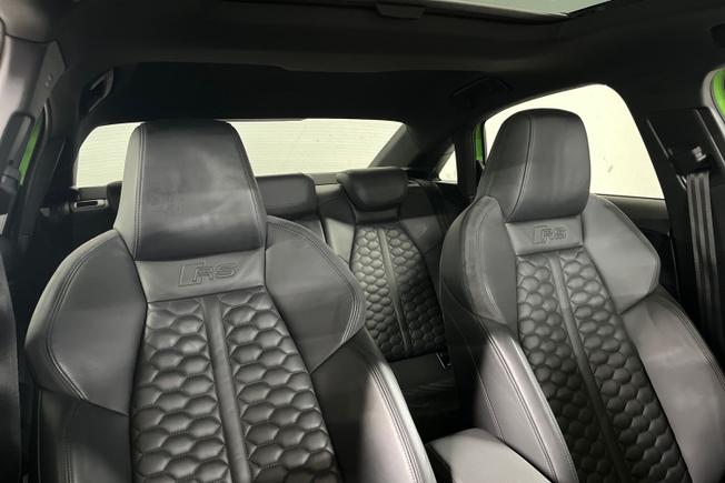 AUDI RS3 Photo 29