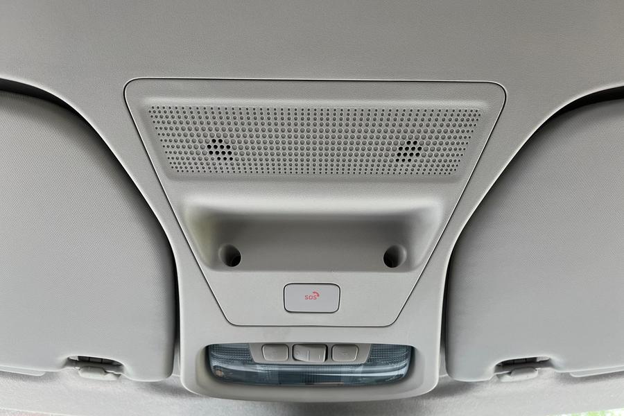 Ford Tourneo Courier Photo autoimg-09d35869443bde8dc414c7c7653e617e73efe2c1.jpg