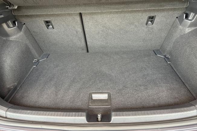 VOLKSWAGEN Polo Photo 12