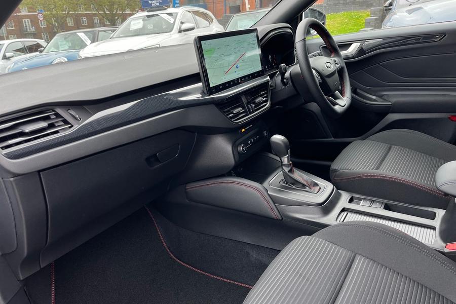 Ford Focus Photo autoimg-09e0029241827748d9a731e4759bd955883362cc.jpg