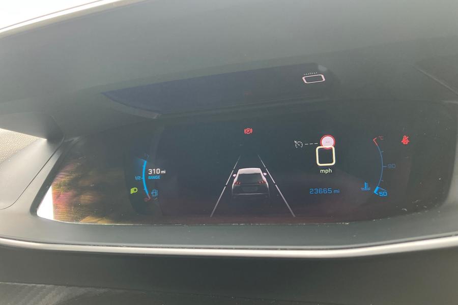 Peugeot 2008 Photo autoimg-09e1bd01367912d507fc46692eb30c091f984972.jpg