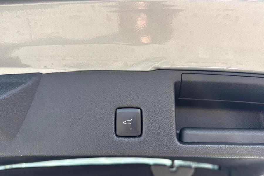 Ford KUGA Photo autoimg-09e28629fc0e1ee4127d2aebdc8742d3189cdc00.jpg