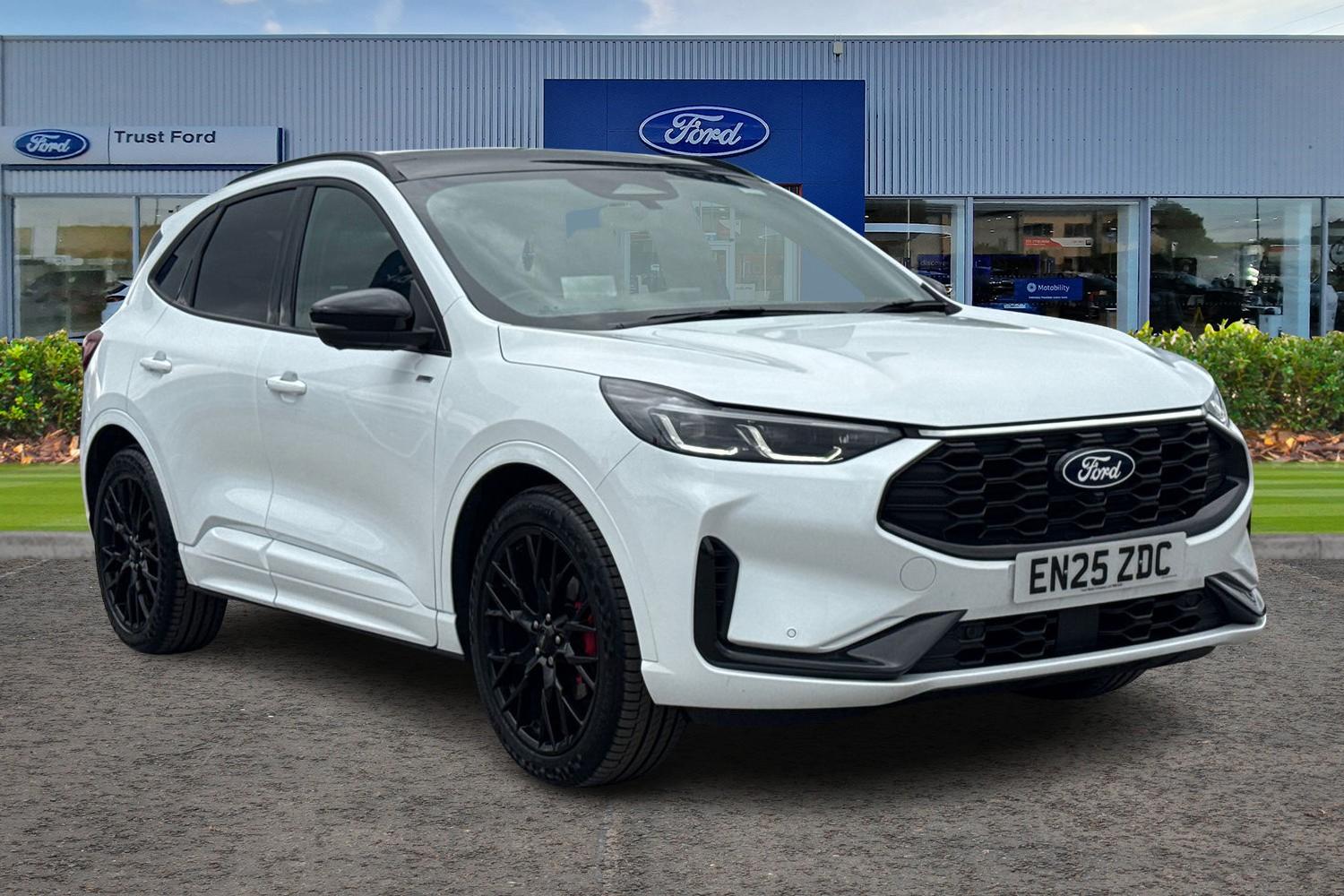 Ford Kuga Photo 0