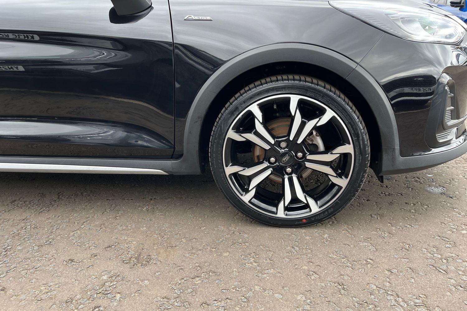 Ford Fiesta Photo 27