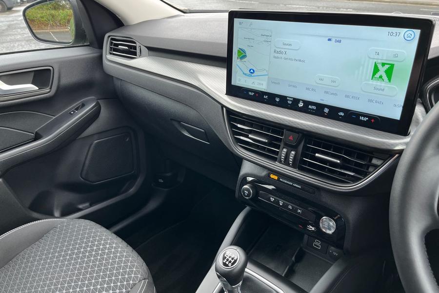 Ford Kuga Photo autoimg-09f81af1ff5c5ac77c96419b7015259f0c06799d.jpg