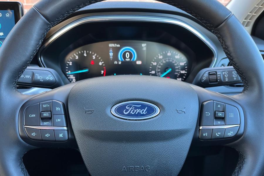 Ford Focus Photo autoimg-09fdced7b84364727f5951e845fc8281921569f8.jpg