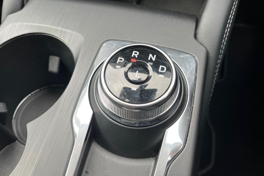 Used Ford KUGA WV25UWO 32