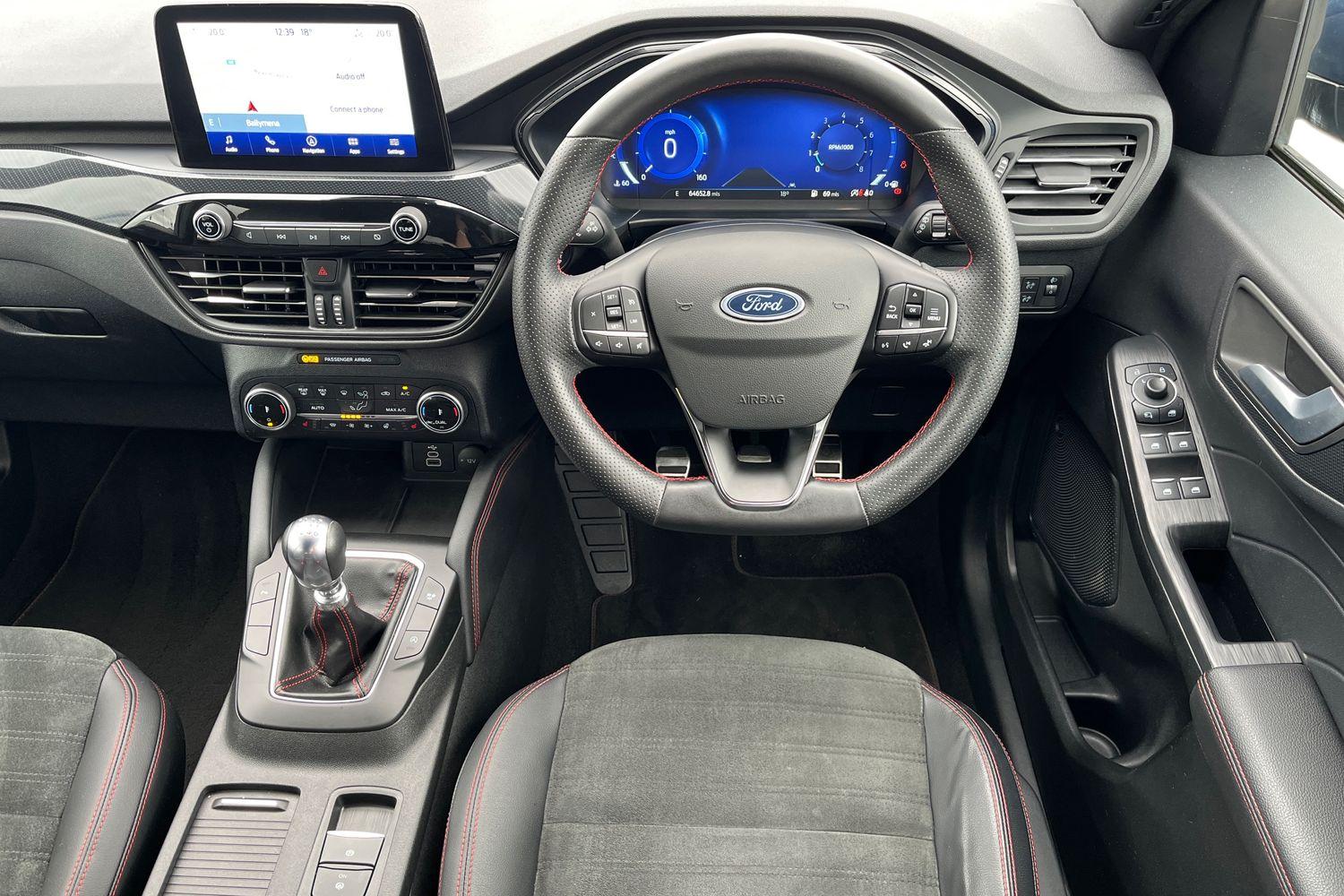 Ford KUGA Photo 10