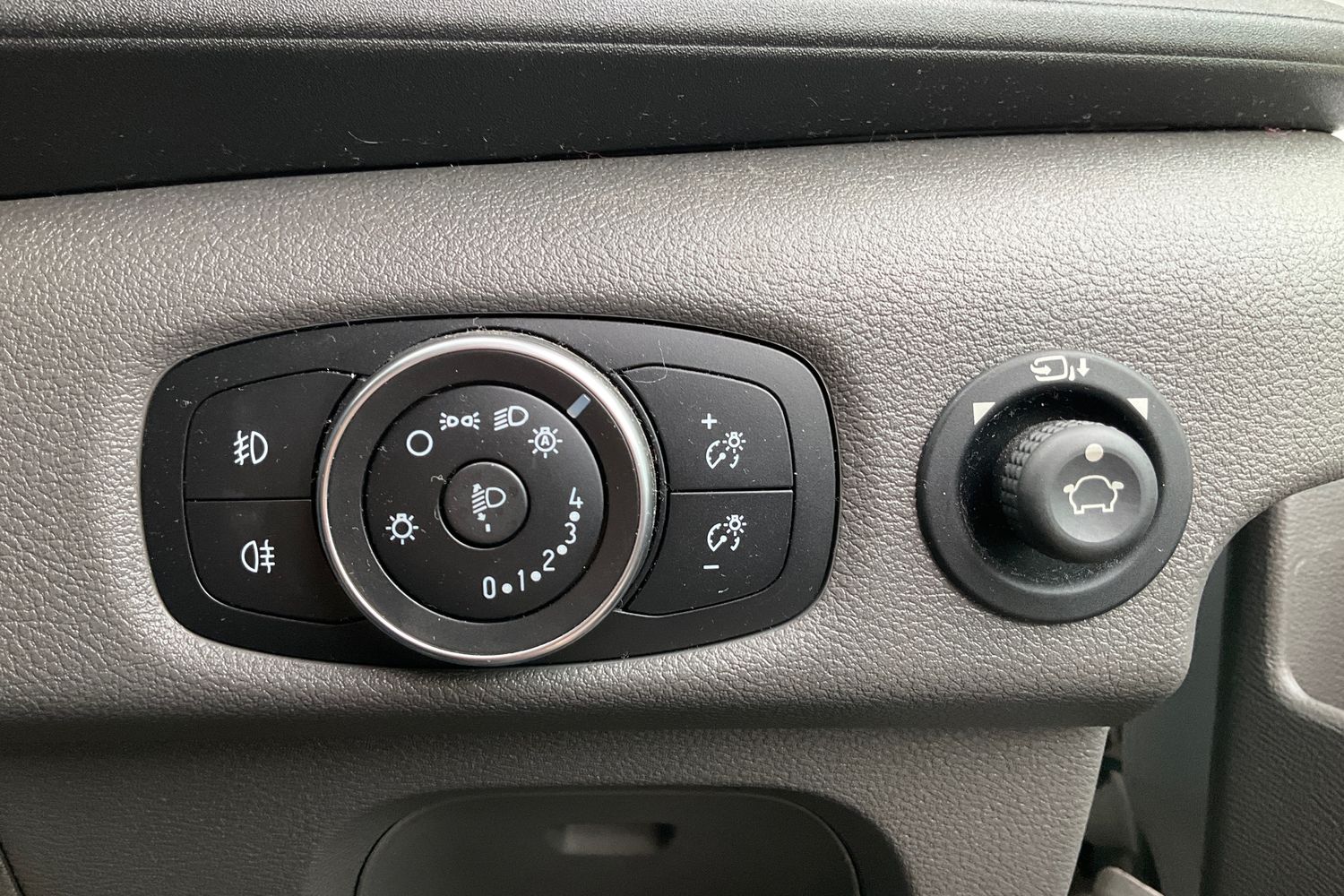 Ford TRANSIT Photo 35