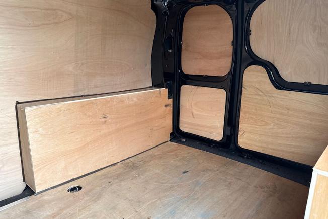 Volkswagen Caddy Photo 9