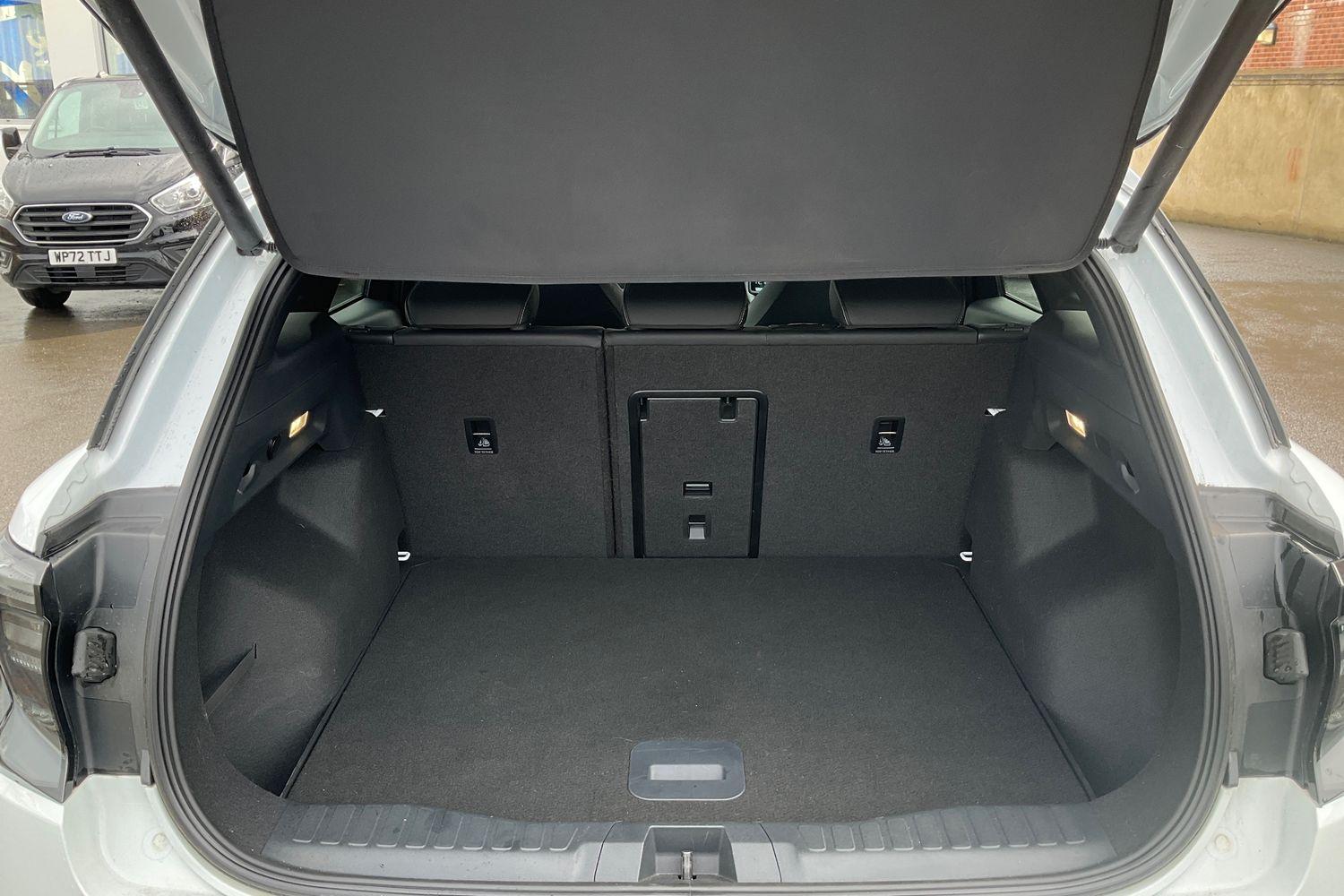 Ford Explorer Photo 20