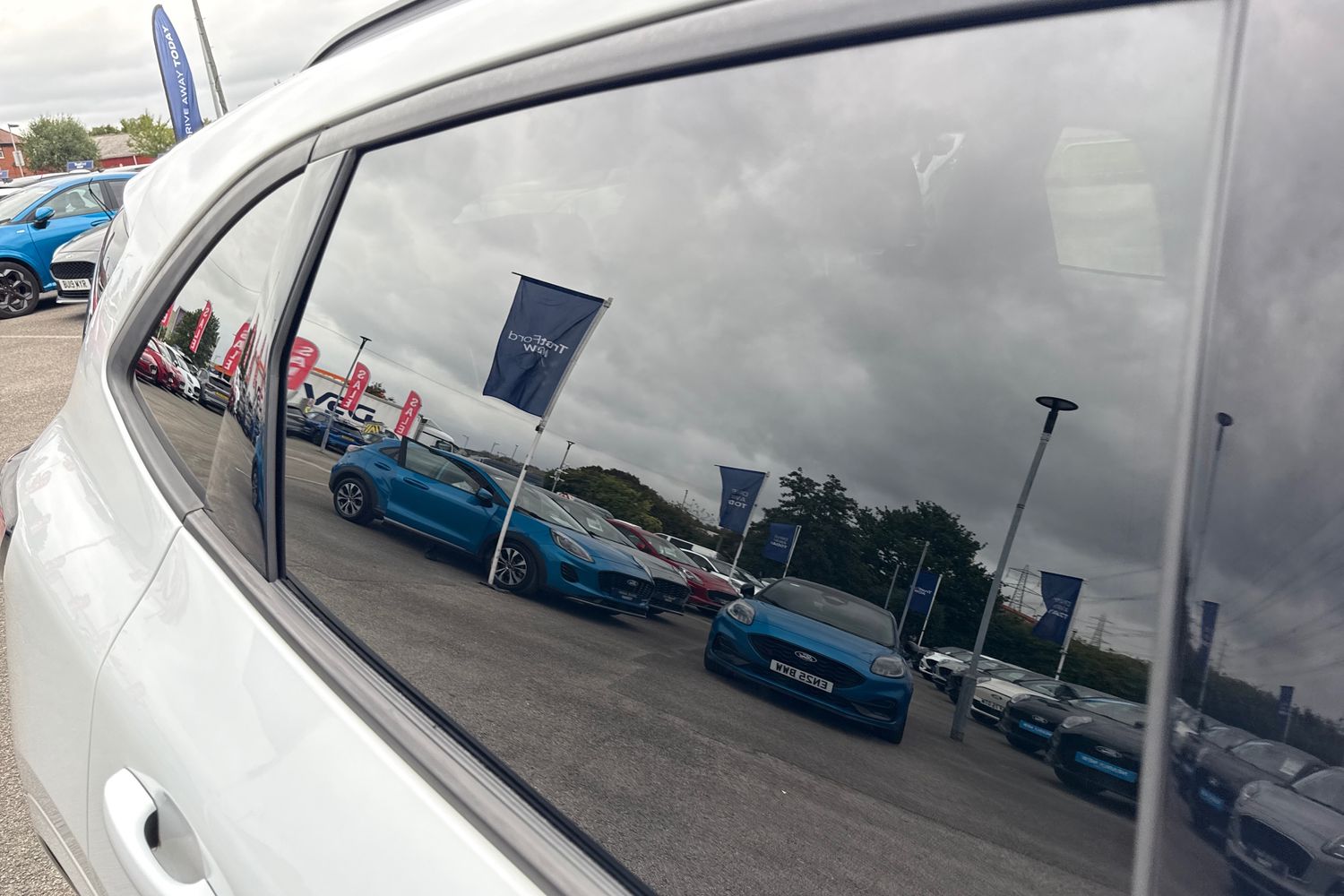 Ford KUGA Photo 37