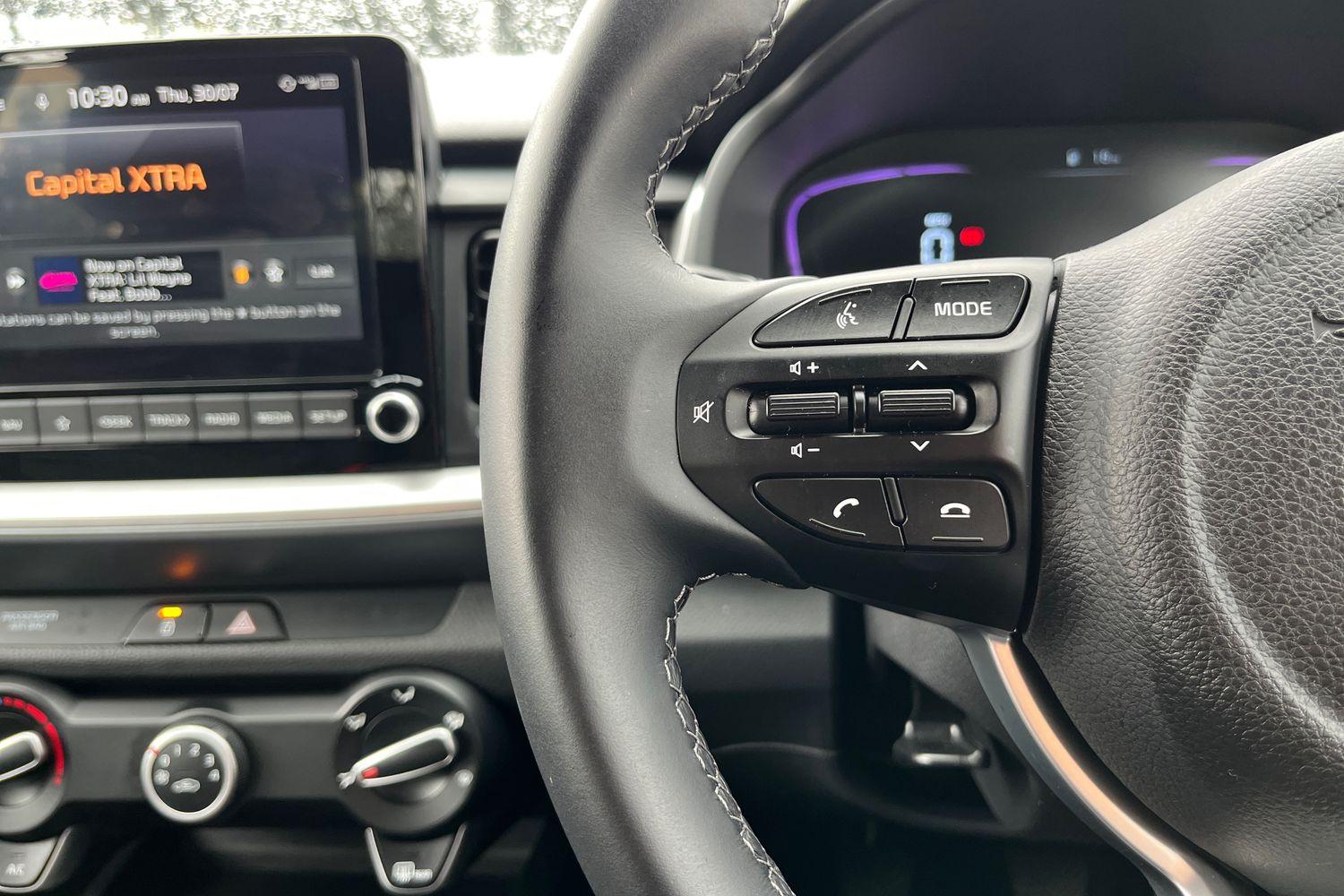 Kia STONIC Photo 34