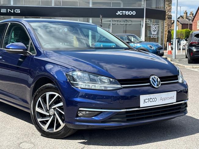 VOLKSWAGEN Golf Photo 24