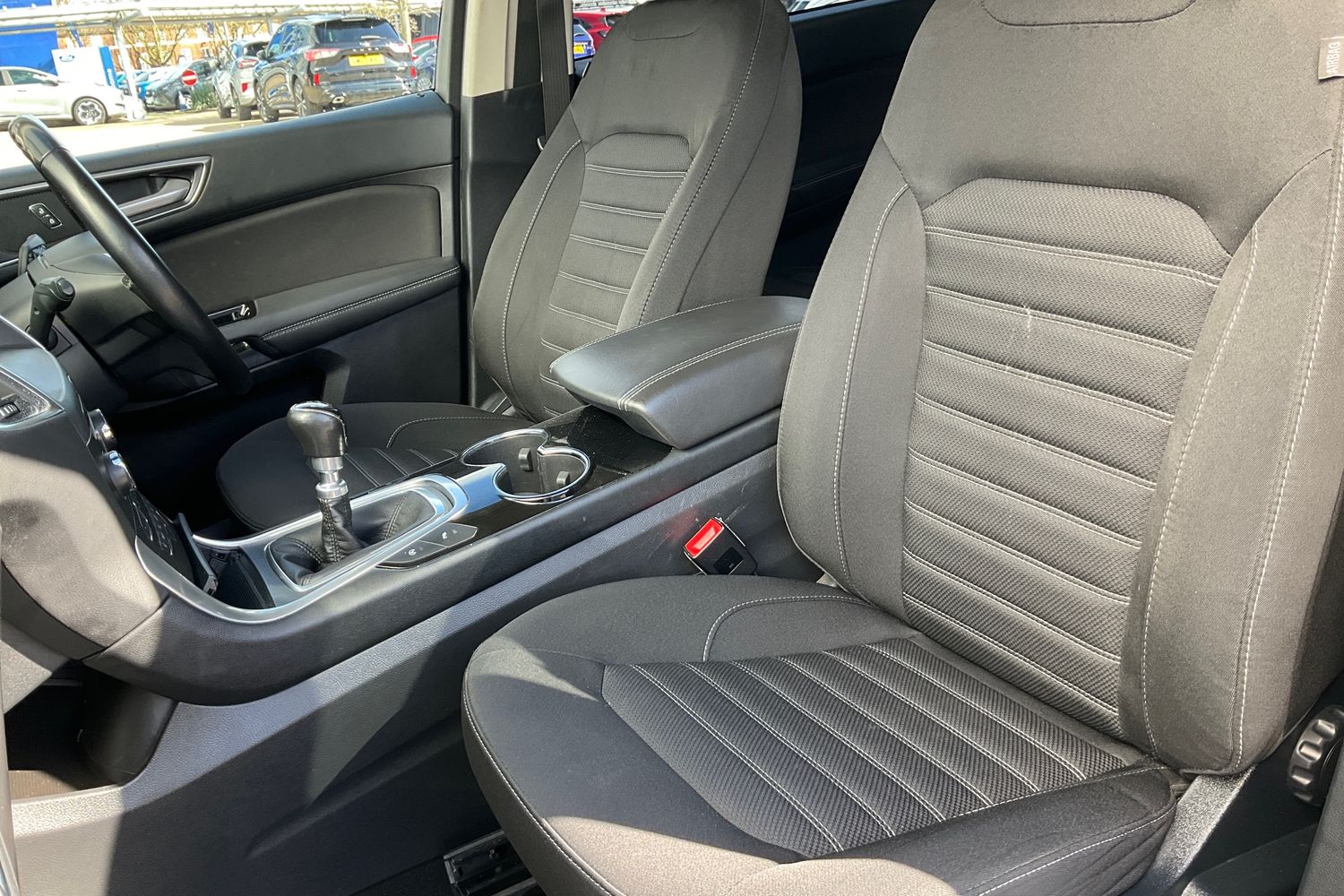 Ford Galaxy Photo 18