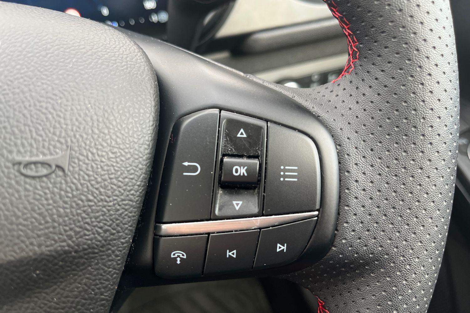 Ford KUGA Photo 27