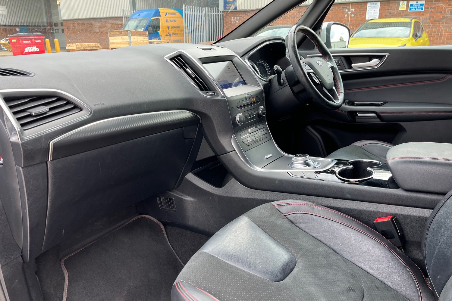 Ford S-Max Photo 17