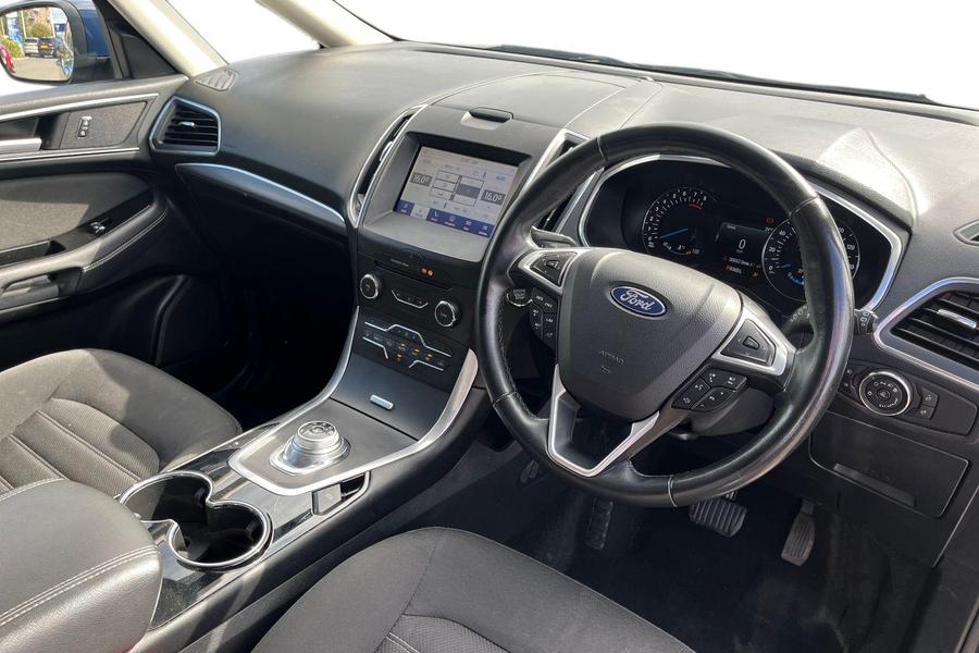 Ford Galaxy Photo autoimg-0a240099a7ce5113bc4291a1970053c401eefba9.jpg