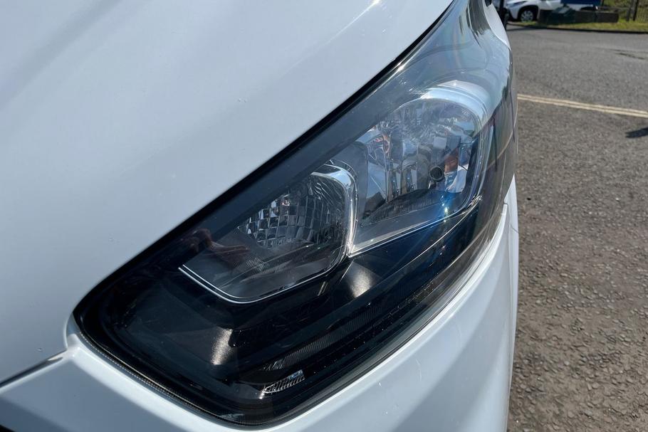 Used Ford Transit Custom YM19NWA 8