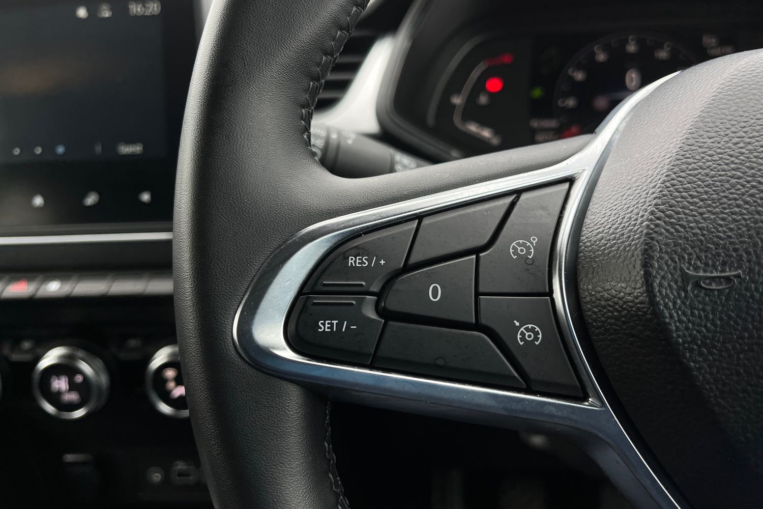 Renault CAPTUR Photo 33