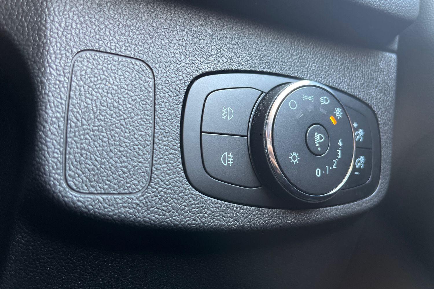 Ford FOCUS Photo 22