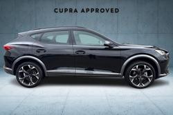CUPRA FORMENTOR Photo 4