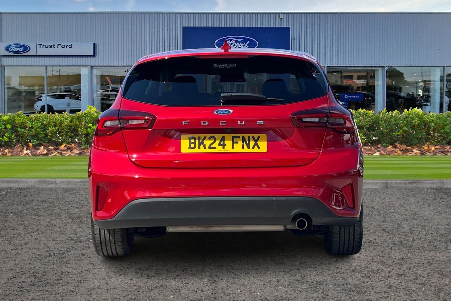 Ford Focus Photo 6