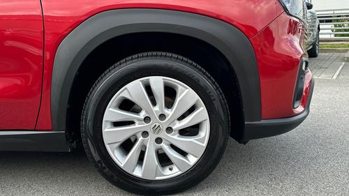 Suzuki S-CROSS Photo autoimg-0a33603ed1ae3743f5531fbb4ddec0ae917170e1.jpg